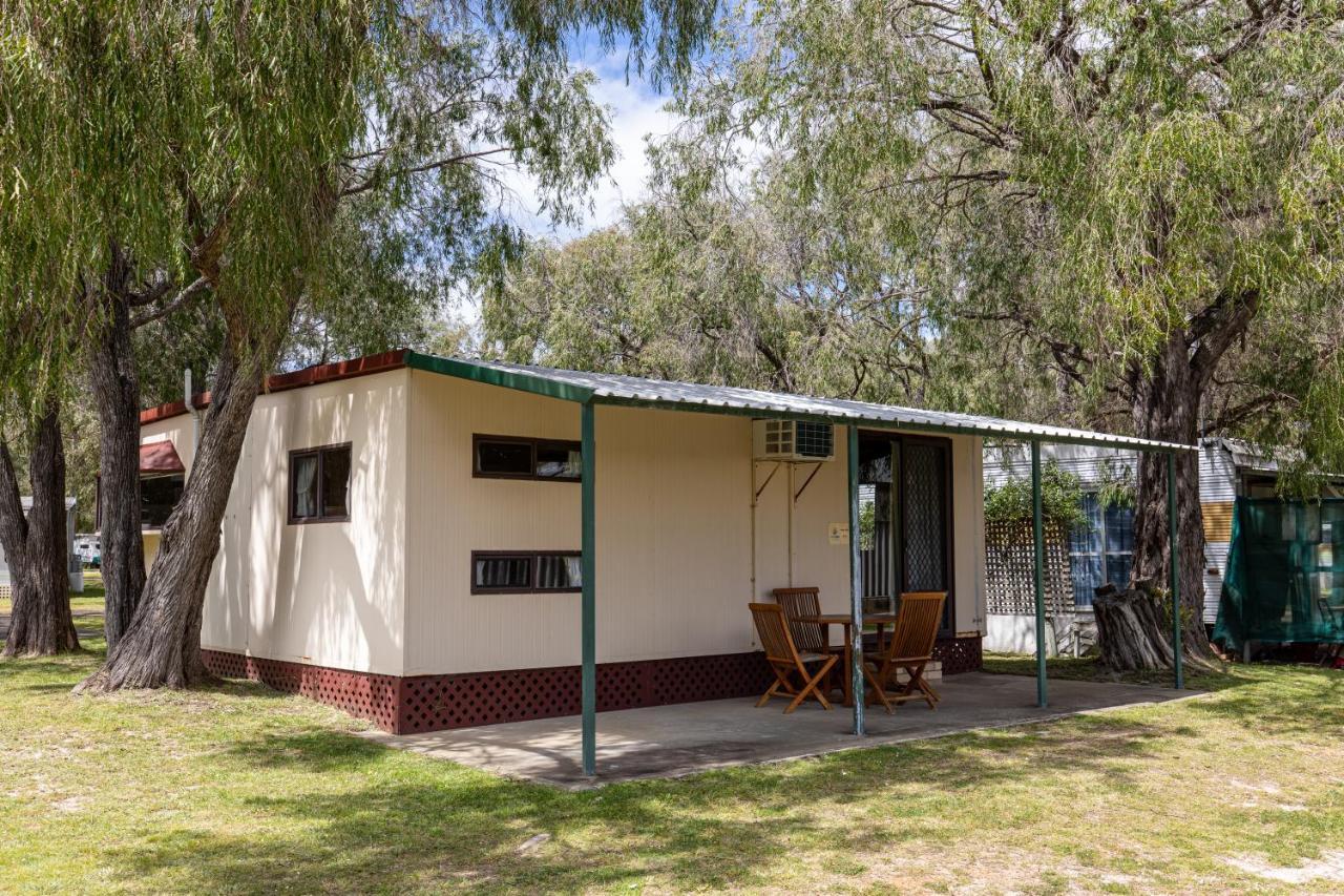 Lazy Days Caravan Park Vasse Екстериор снимка