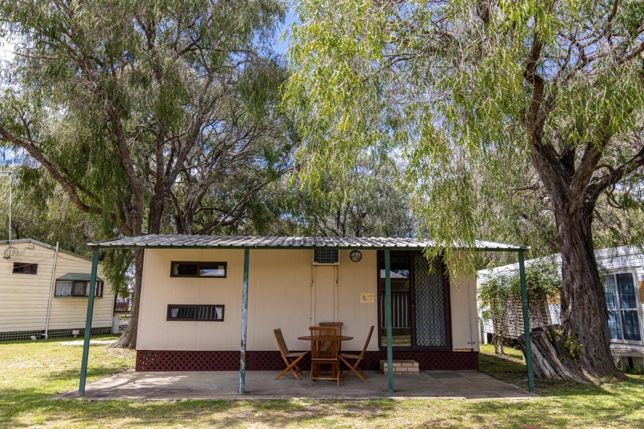Lazy Days Caravan Park Vasse Екстериор снимка